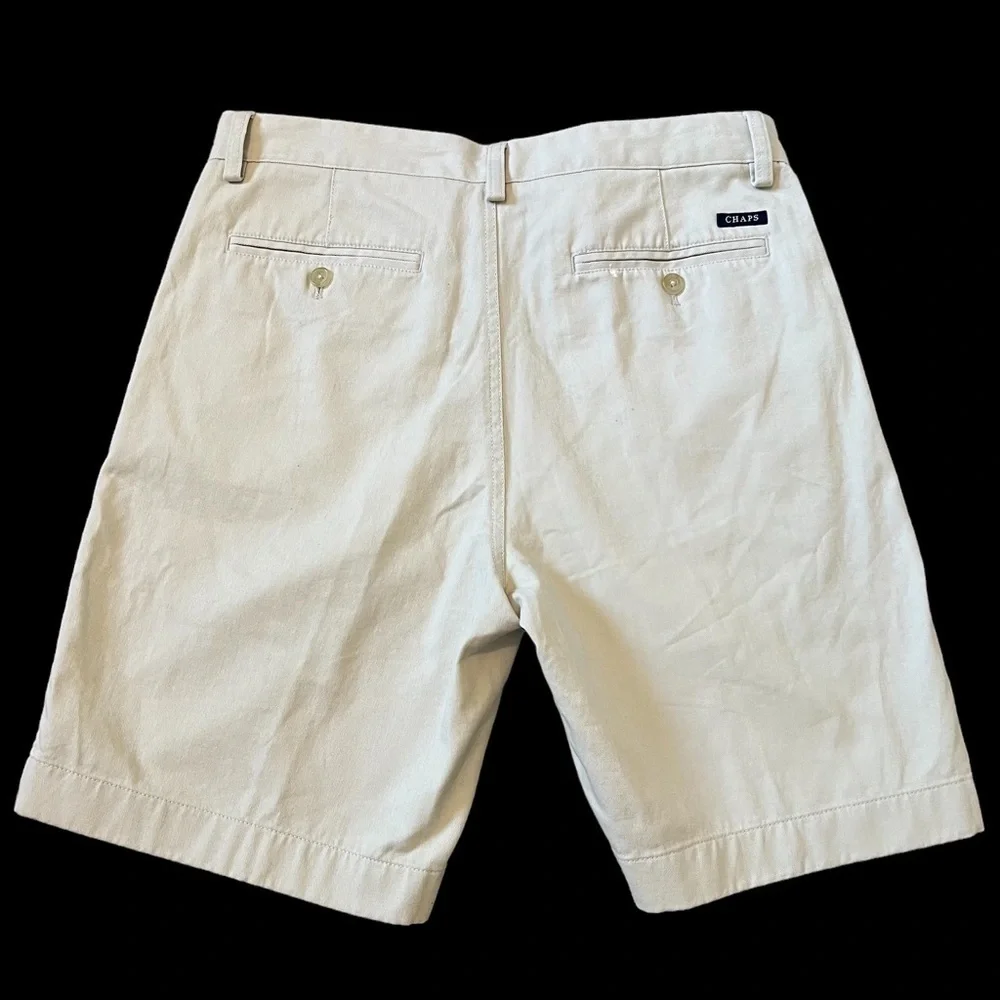 NWT Men’s Chaps Flat Front Stone Color Washed Twill Chino Shorts size 32.